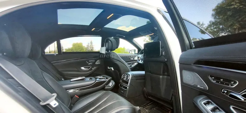 Mercedes-Benz S 560 2020