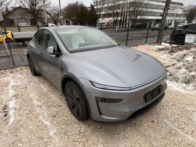 Tesla Model Y Long Range Awd 4x4