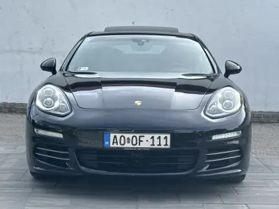 Porsche Panamera 2014 (miniatűr)
