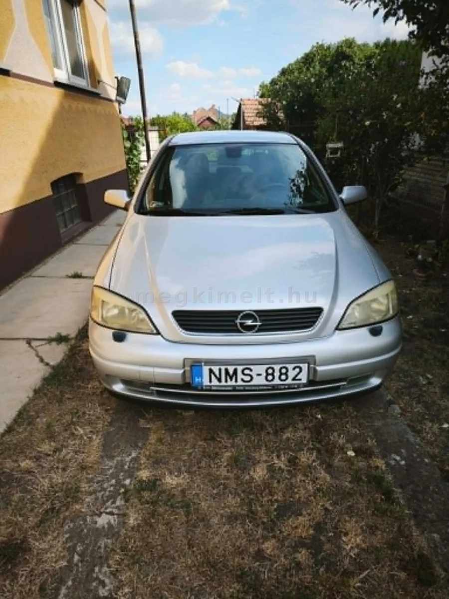 Opel Astra 2004