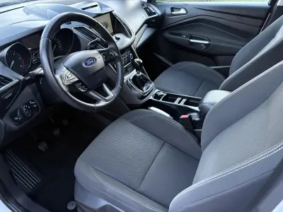 Ford C-Max 2015 (miniatűr)
