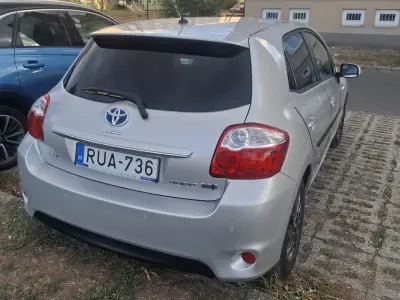 Toyota Auris 2011 (miniatűr)
