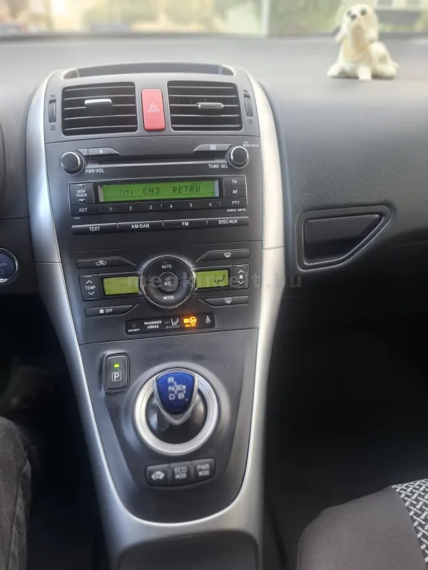 Toyota Auris 2011