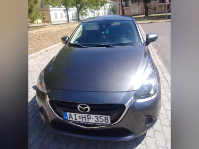 Mazda 2 2018