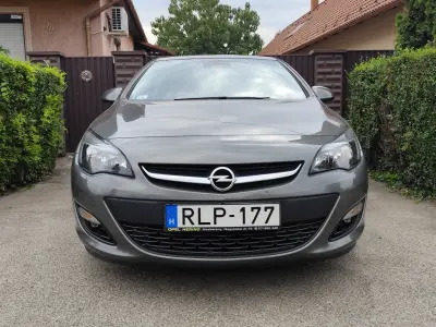 Opel Astra 2019 (miniatűr)