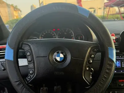 BMW 318 2005 (miniatűr)