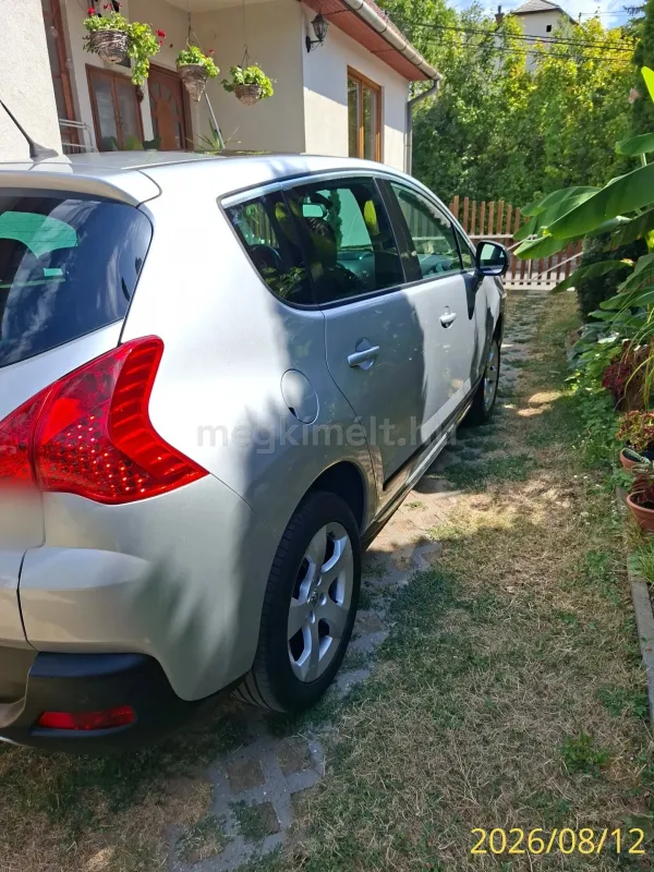 Peugeot 3008 2013