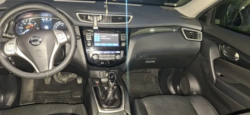 Nissan X-Trail 2015
