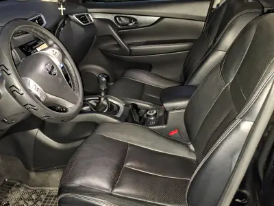 Nissan X-Trail 2015 (miniatűr)
