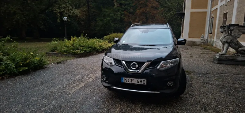 Nissan X-Trail 2015