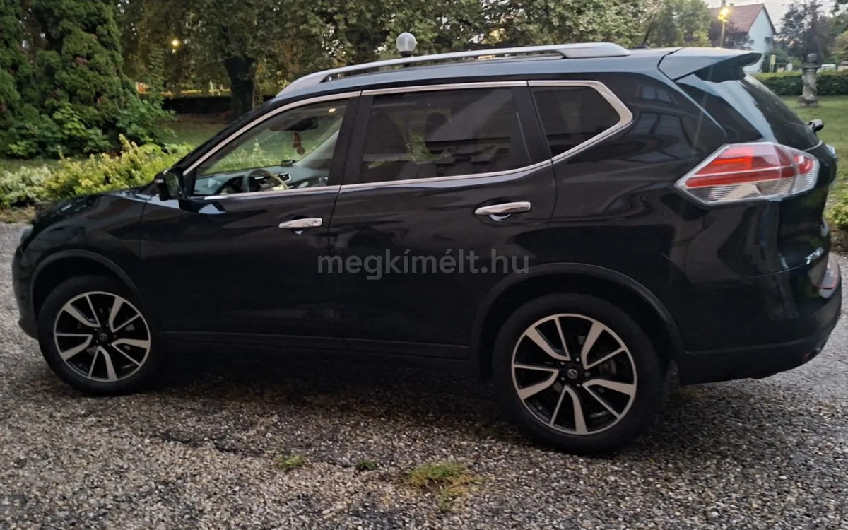 Nissan X-Trail 2015