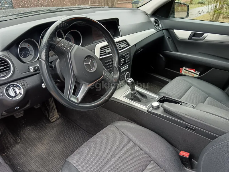 Mercedes-Benz C 220 2014