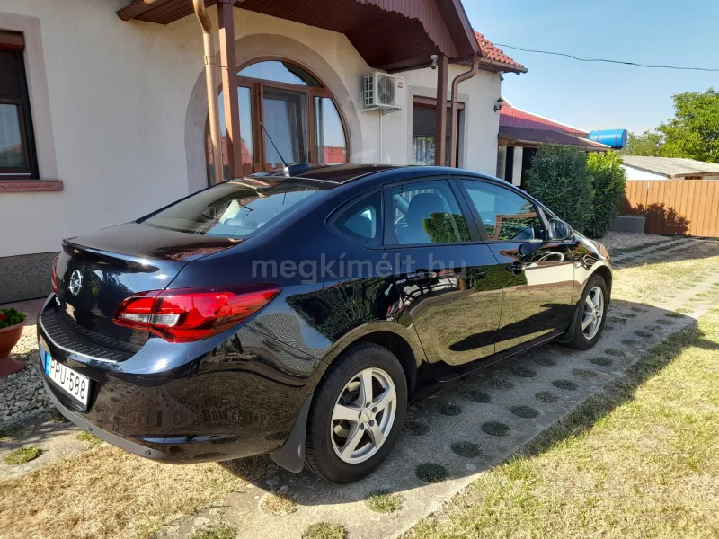 Opel Astra 2018