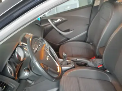 Opel Astra 2018 (miniatűr)