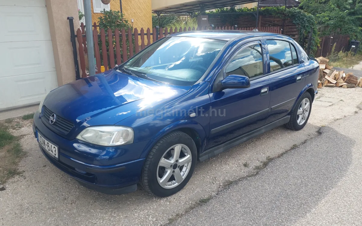Opel Astra 2008