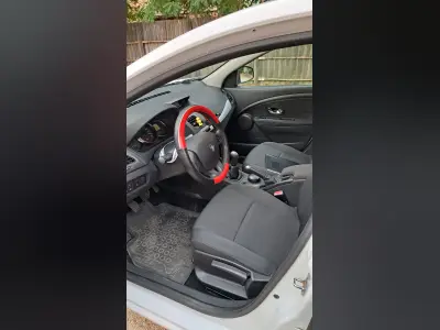 Renault Fluence 2012 (miniatűr)