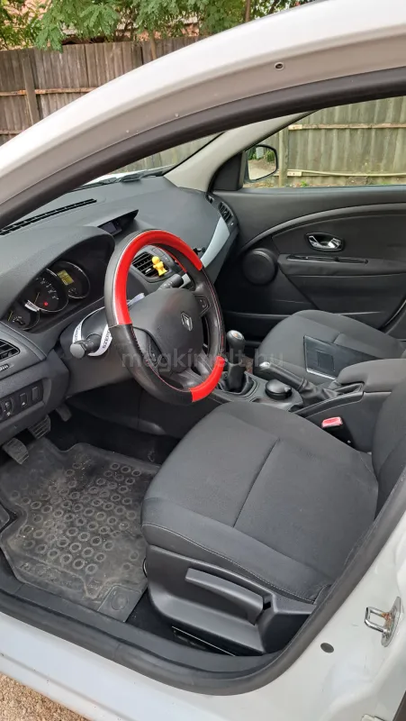Renault Fluence 2012
