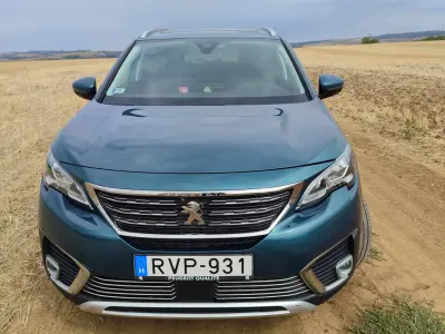 Peugeot 5008 2019 (miniatűr)