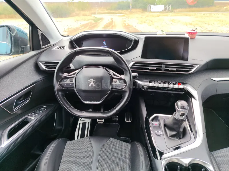 Peugeot 5008 2019