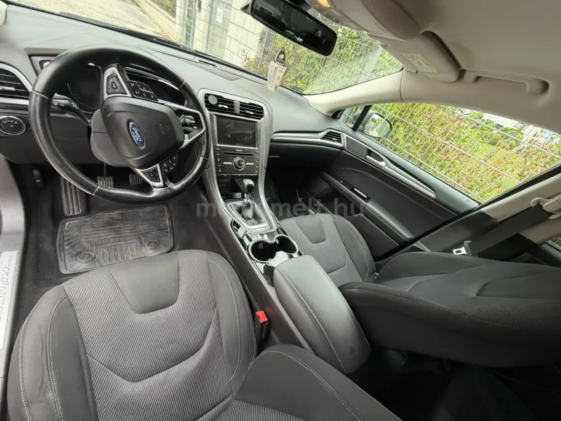 Ford Mondeo 2015