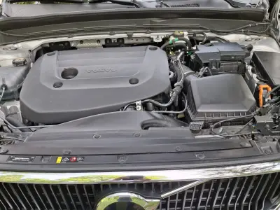 Volvo XC40 2023 (miniatűr)
