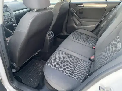 Volkswagen Golf 2012 (miniatűr)