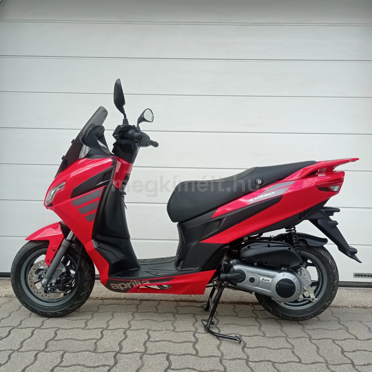 Aprilia SR SXR 50 4T Injektoros Újszerű 977 km!
