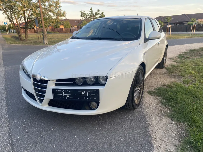 Alfa Romeo 159