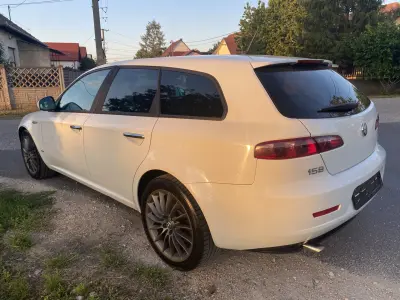 Alfa Romeo 159 (miniatűr)