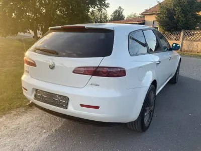 Alfa Romeo 159 (miniatűr)