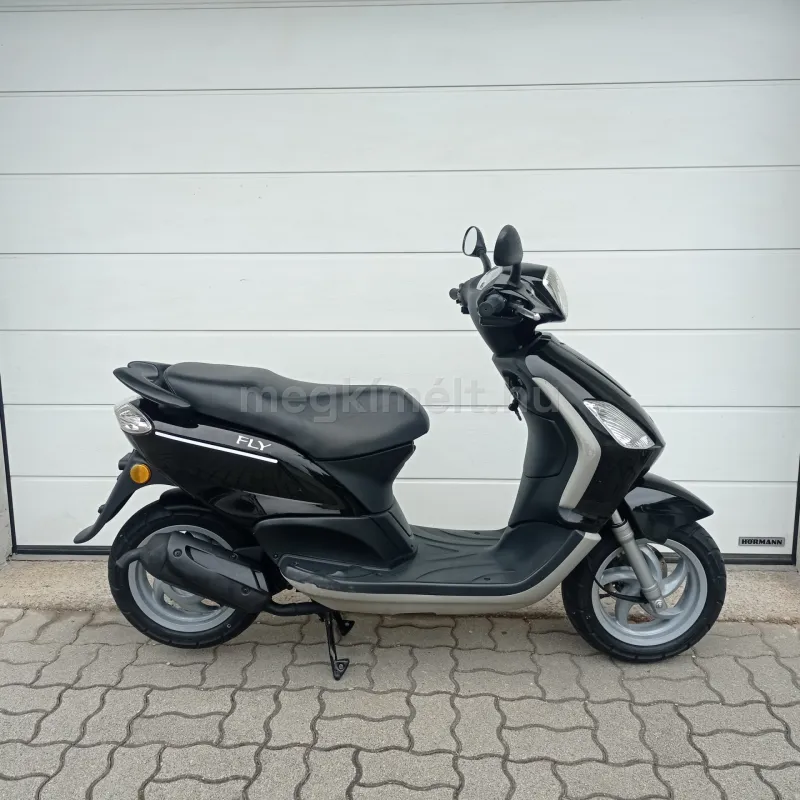 Piaggio Egyéb 2010