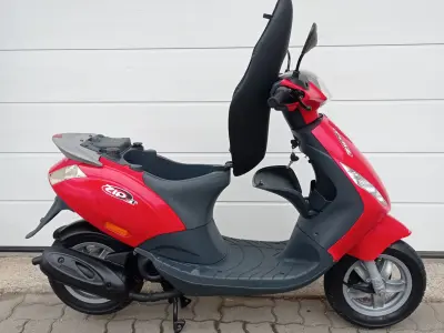 Piaggio Egyéb 2003 (miniatűr)
