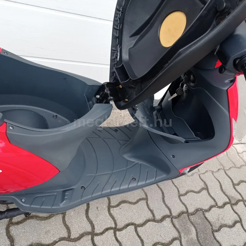 Piaggio Egyéb 2003