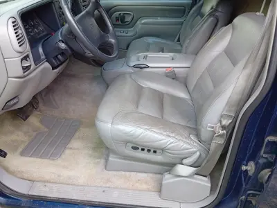 Chevrolet Suburban 1997 (miniatűr)