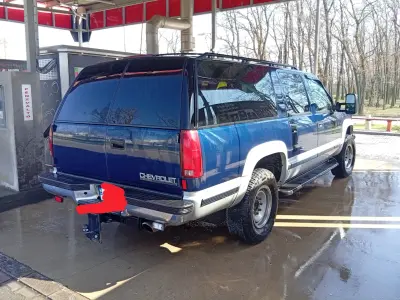 Chevrolet Suburban 1997 (miniatűr)