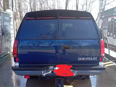 Chevrolet Suburban 1997 (miniatűr)