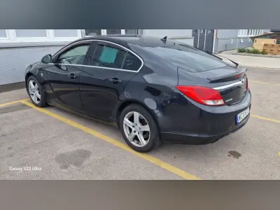 Opel Insignia 2012 (miniatűr)
