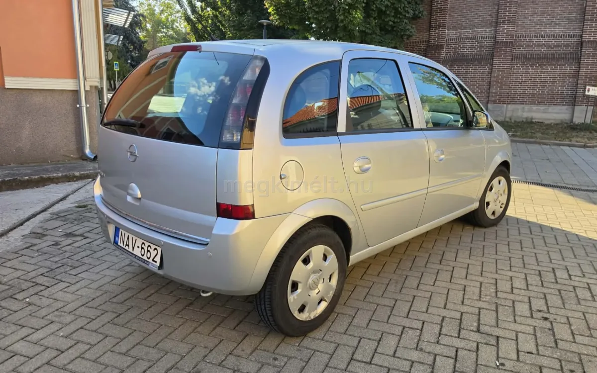Opel Meriva 2010