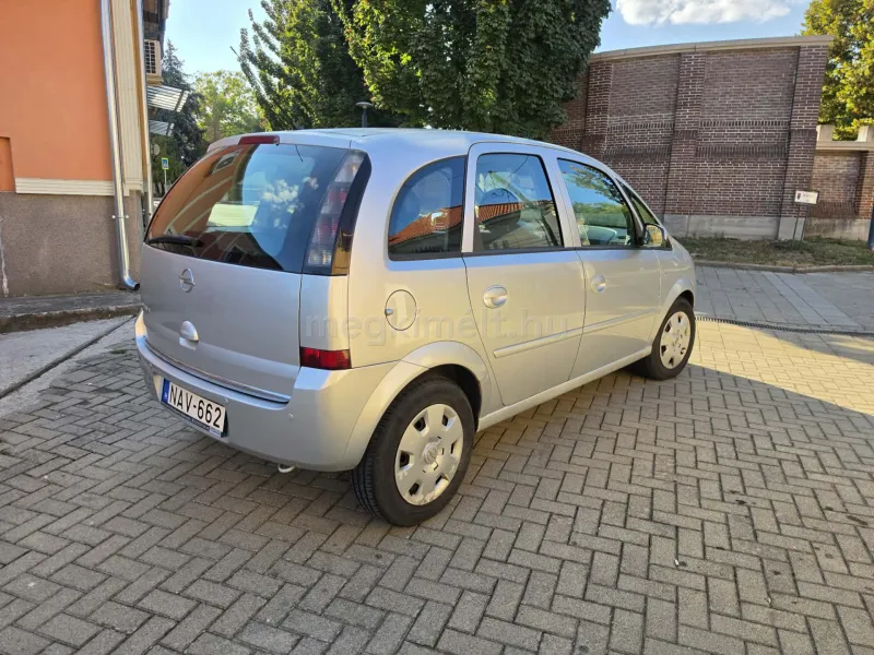 Opel Meriva 2010