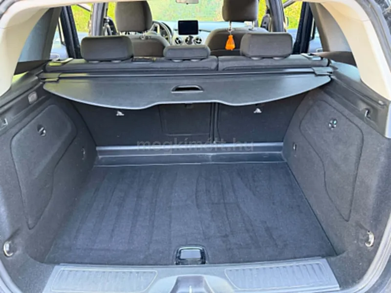 Mercedes-Benz B 180 2017