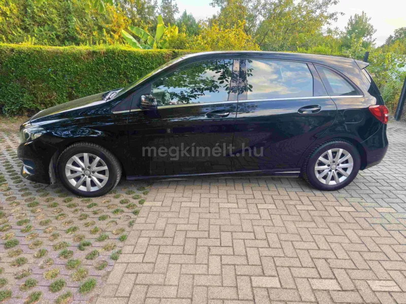 Mercedes-Benz B 180 2017