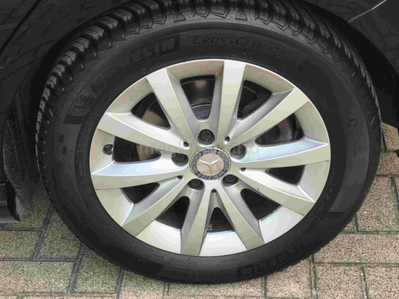 Mercedes-Benz B 180 2017