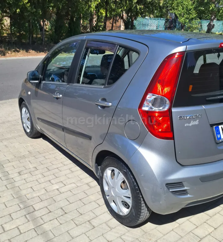 Suzuki Splash 2012