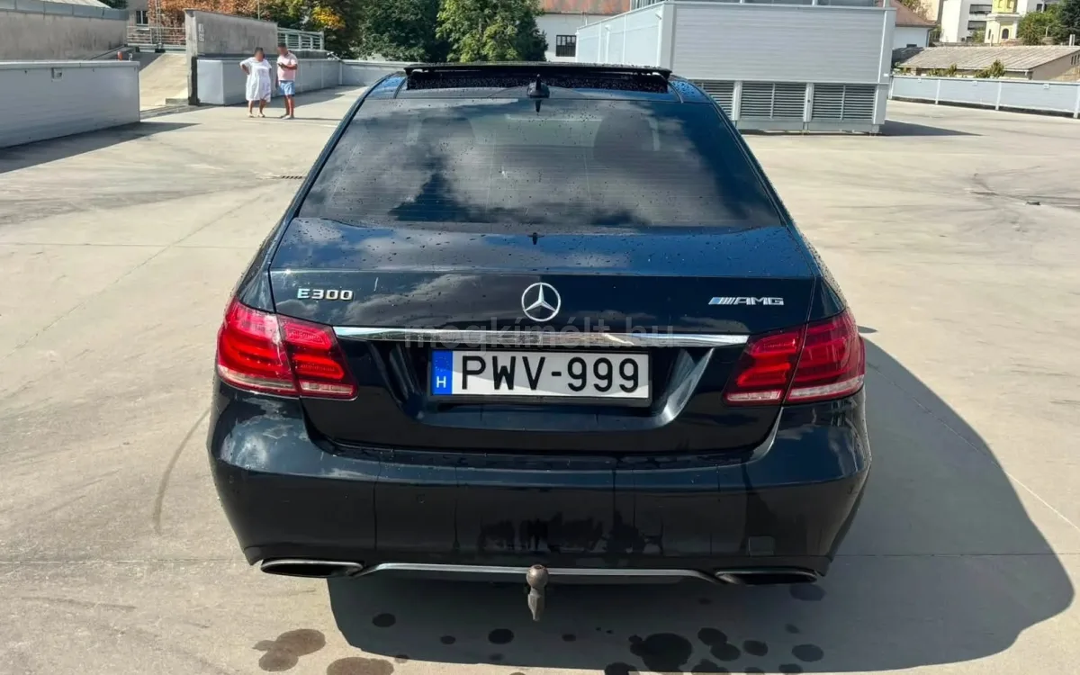 Mercedes-Benz E 300 2013