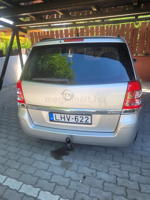 Opel Zafira 2008