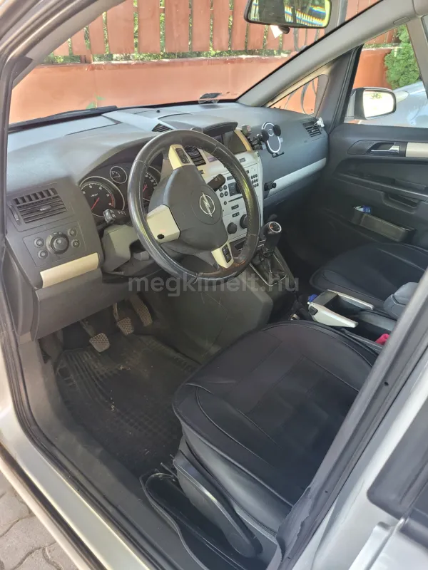 Opel Zafira 2008