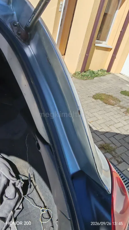 Toyota Avensis 2004