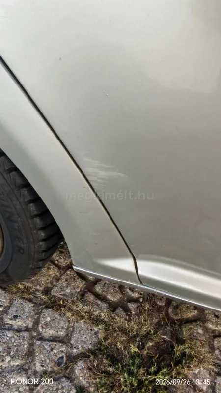 Toyota Avensis 2004