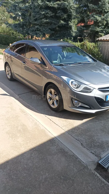 Hyundai i40 2012