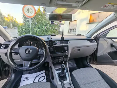 Skoda Octavia 2015 (miniatűr)